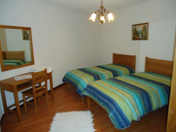 Ferienwohnung Casas Do Flor Gouveia  Zimmer foto